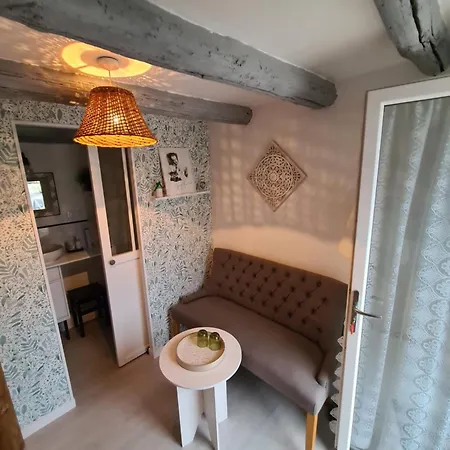 Tiny House Jazz In